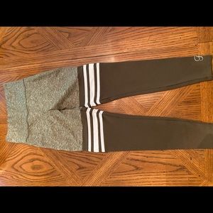 Bombshell Sportswear Olive small